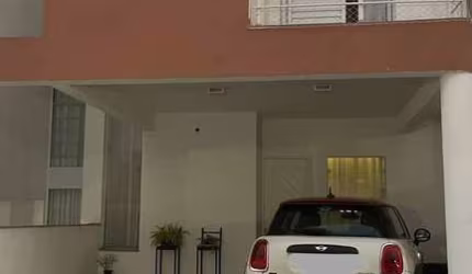 Casa para venda em Vila Oliveira de 128.00m² com 3 Quartos, 2 Suites e 2 Garagens