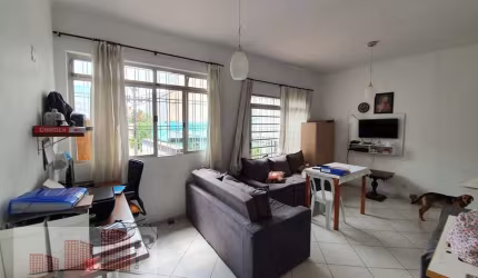 Casa para venda em Centro de 352.00m² com 3 Quartos e 2 Garagens