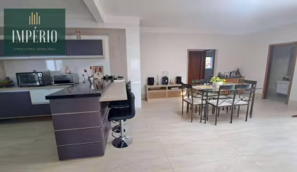 Casa de Condomínio para venda em Condomínio Residencial Dos Lagos de 300.00m² com 3 Quartos, 1 Suite e 6 Garagens