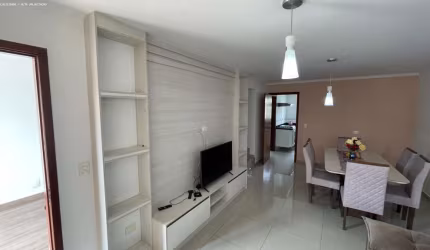 Sobrado para venda em Taboão de 224.00m² com 3 Quartos, 1 Suite e 2 Garagens