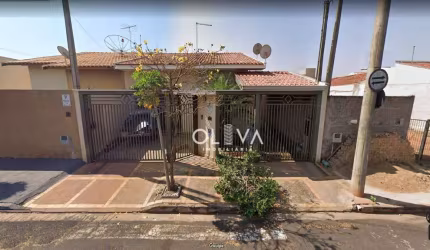 Casa para venda em Parque Residencial Maria Zorita de 150.00m² com 3 Quartos, 1 Suite e 2 Garagens