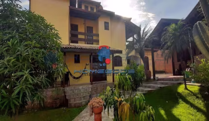 Casa para venda em Parque Santa Bárbara de 345.00m² com 5 Quartos, 2 Suites e 6 Garagens