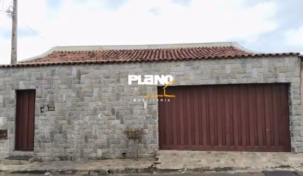Casa para alugar em São José de 100.00m² com 3 Quartos, 1 Suite e 2 Garagens