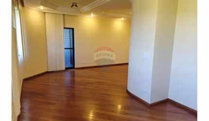 Apartamento para venda em Centro de 173.00m² com 3 Quartos, 1 Suite e 2 Garagens