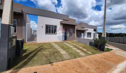 Casa para venda em Cidade Judiciária de 62.69m² com 2 Quartos, 2 Suites e 2 Garagens