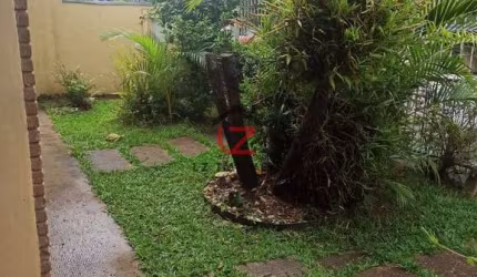 Casa para venda em Jardim Cidapel de 250.00m² com 3 Quartos e 2 Garagens