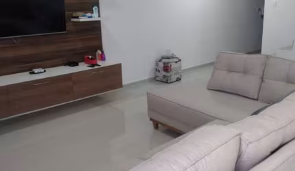 Sobrado para venda em Canhema de 178.00m² com 3 Quartos, 1 Suite e 2 Garagens