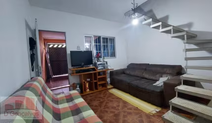 Sobrado para venda em Conceição de 115.00m² com 3 Quartos e 1 Garagem