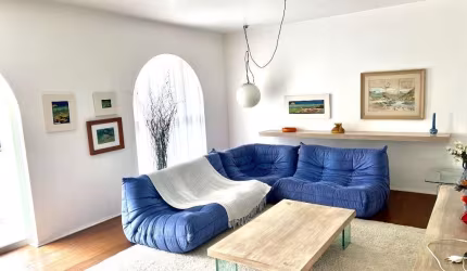 Apartamento para venda e aluguel em Vila Assunção de 210.00m² com 3 Quartos, 1 Suite e 2 Garagens