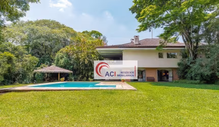 Casa de Condomínio para venda em Parque Silvino Pereira de 721.00m² com 6 Quartos, 2 Suites e 9 Garagens