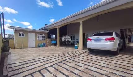 Casa para venda em São Gabriel de 280.00m² com 4 Quartos, 2 Suites e 3 Garagens