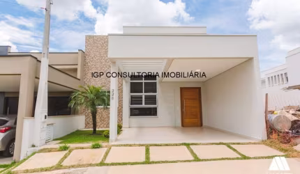 Casa para venda em Jardins Do Império de 150.00m² com 3 Quartos, 1 Suite e 2 Garagens