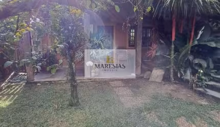 Casa para venda em Maresias de 405.00m² com 3 Quartos, 1 Suite e 3 Garagens