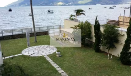Casa para venda em Bairro São Francisco de 500.00m² com 3 Quartos, 1 Suite e 2 Garagens