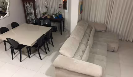 Apartamento para venda em Centro de 177.00m² com 4 Quartos, 2 Suites e 3 Garagens