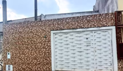 Casa para venda em Jardim Laura de 120.00m² com 2 Quartos, 1 Suite e 4 Garagens