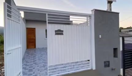 Casa para venda em Vila São Paulo de 157.50m² com 2 Quartos, 1 Suite e 2 Garagens