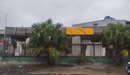 Terreno para venda em Jardim Santo Antônio de 302.00m²