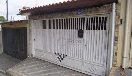Sobrado para venda em Vila Francisco Mineiro de 180.00m² com 3 Quartos, 1 Suite e 4 Garagens