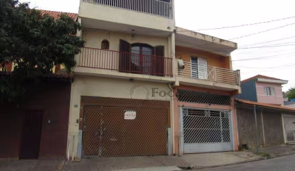 Sobrado para venda em Jardim Las Vegas de 331.00m² com 6 Quartos e 4 Garagens