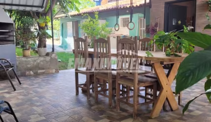 Casa para venda em Vila Aeroporto de 60.00m² com 2 Quartos e 4 Garagens