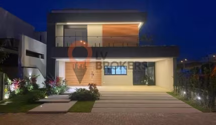 Casa para venda em Cézar De Souza de 300.00m² com 4 Quartos, 3 Suites e 4 Garagens