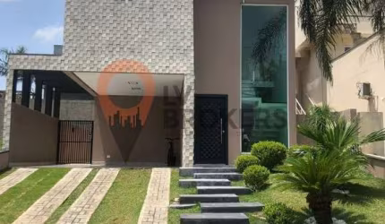 Casa para venda em Residencial Colinas Do Aruã de 200.00m² com 3 Quartos, 3 Suites e 4 Garagens