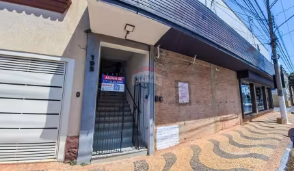 Sala Comercial para alugar em Centro de 98.00m² com 3 Quartos