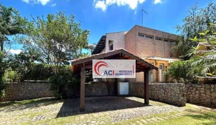 Casa de Condomínio para venda em Chácara Dos Lagos de 221.00m² com 4 Quartos, 2 Suites e 5 Garagens