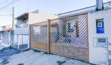 Casa para venda em Jardim Residencial Villa Amato de 132.00m² com 2 Quartos, 1 Suite e 2 Garagens