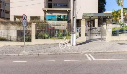 Apartamento para venda em Portão de 55.00m² com 2 Quartos, 1 Suite e 1 Garagem