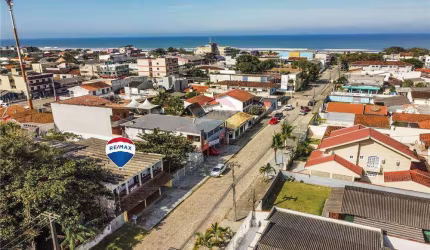 Prédio Comercial para venda em Pontal Do Paraná de 480.00m² com 7 Garagens