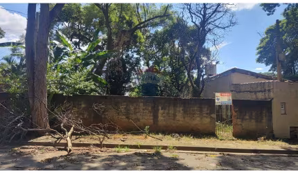 Terreno para venda em Jardim Bandeirantes de 300.00m²