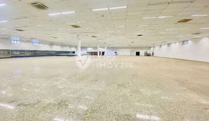 Galpão / Depósito / Armazém para alugar em Jardim Planalto de 4035.23m² com 80 Garagens