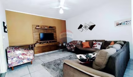 Casa para venda em Jardim Amanda Ii de 153.00m² com 3 Quartos, 1 Suite e 2 Garagens