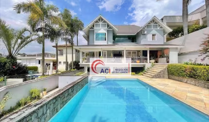 Casa de Condomínio para venda em Granja Viana de 632.00m² com 4 Quartos, 4 Suites e 9 Garagens