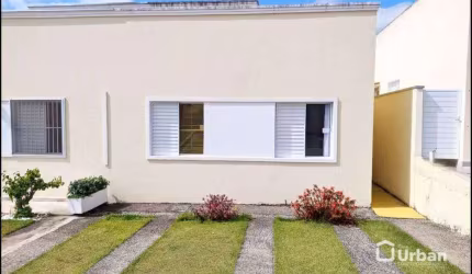 Casa de Condomínio para venda em Caucaia Do Alto de 60.00m² com 3 Quartos e 2 Garagens