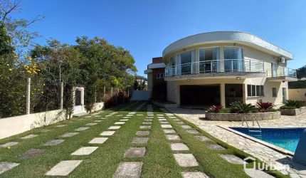 Casa de Condomínio para venda em Granja Viana de 700.00m² com 4 Quartos, 1 Suite e 14 Garagens