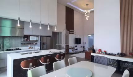 Casa para venda em Roncáglia de 304.81m² com 3 Quartos, 3 Suites e 4 Garagens