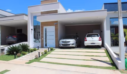 Casa para venda em Jardim Mantova de 218.86m² com 3 Quartos, 2 Suites e 4 Garagens
