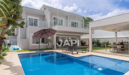 Casa de Condomínio para venda em Terras De São Carlos de 652.00m² com 4 Quartos, 4 Suites e 4 Garagens