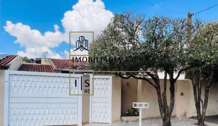 Casa para venda em Residencial Regissol I de 115.00m² com 2 Quartos e 2 Garagens