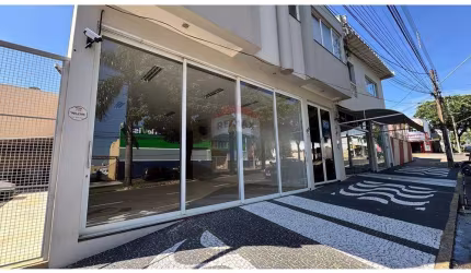Sala Comercial para alugar em Jardim Belvedere de 195.03m²
