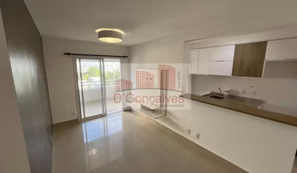 Apartamento para venda em Centro de 86.00m² com 3 Quartos, 1 Suite e 2 Garagens
