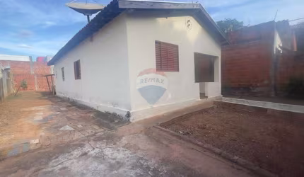 Casa para venda em Jardim Aeroporto de 74.04m² com 2 Quartos