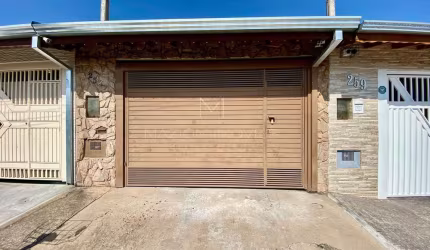 Casa para venda em Fazenda Grande de 125.00m² com 3 Quartos e 2 Garagens