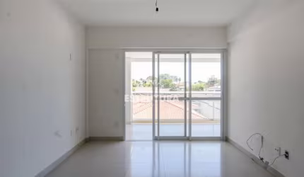 Apartamento para venda em Vila Santo Antônio de 120.00m² com 3 Quartos, 1 Suite e 2 Garagens