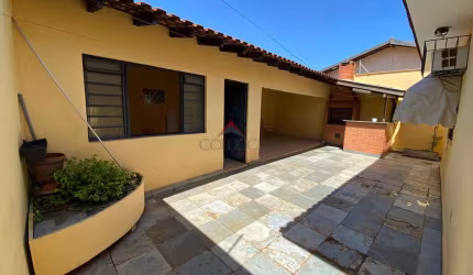 Casa para venda em Jardim Nova Yorque de 194.00m² com 3 Quartos, 1 Suite e 2 Garagens