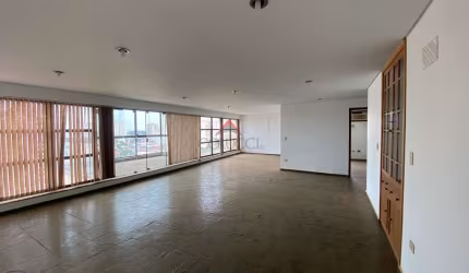 Apartamento para venda em Centro de 244.00m² com 3 Quartos, 3 Suites e 2 Garagens