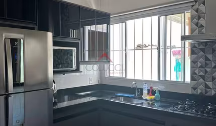 Casa para venda em Umuarama de 125.00m² com 3 Quartos e 2 Garagens